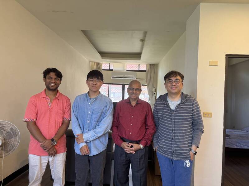 【學術交流】邀請印度學者Prof. Asoke Kumar Dhar 來台進行學術交流圖片